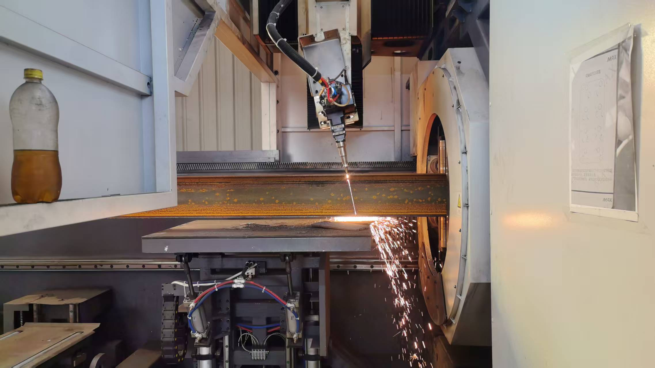 Liweiyuan cải thiện chất lượng gia công kết cấu thép