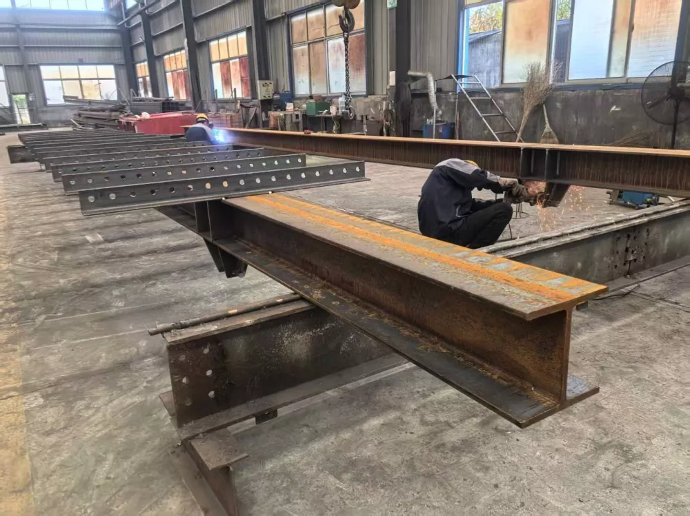 Làm thế nào các công cụ nâng kết cấu thép có thể cách mạng hóa sự an toàn và hiệu quả trong xây dựng